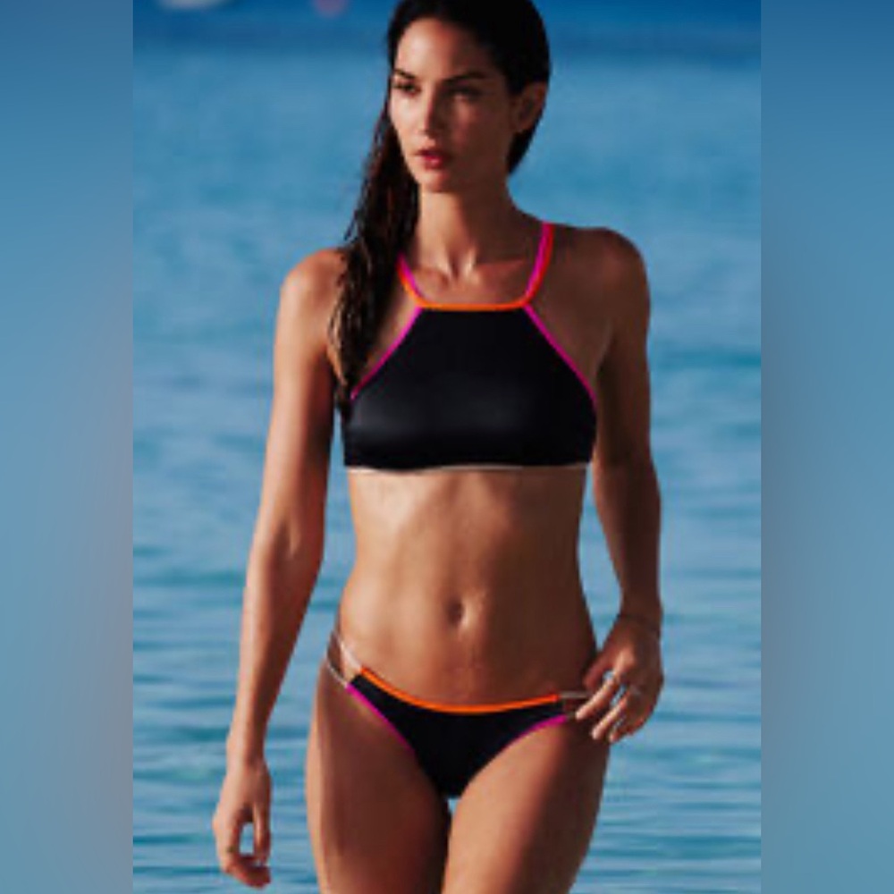 Victoria’s Secret Halter Tie back Bikini set